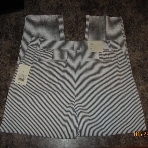 Women's Brand NWT Pair of a.n.d. (A New Day) Slim Ankle Pants Size 10R - Picture 3 of 9